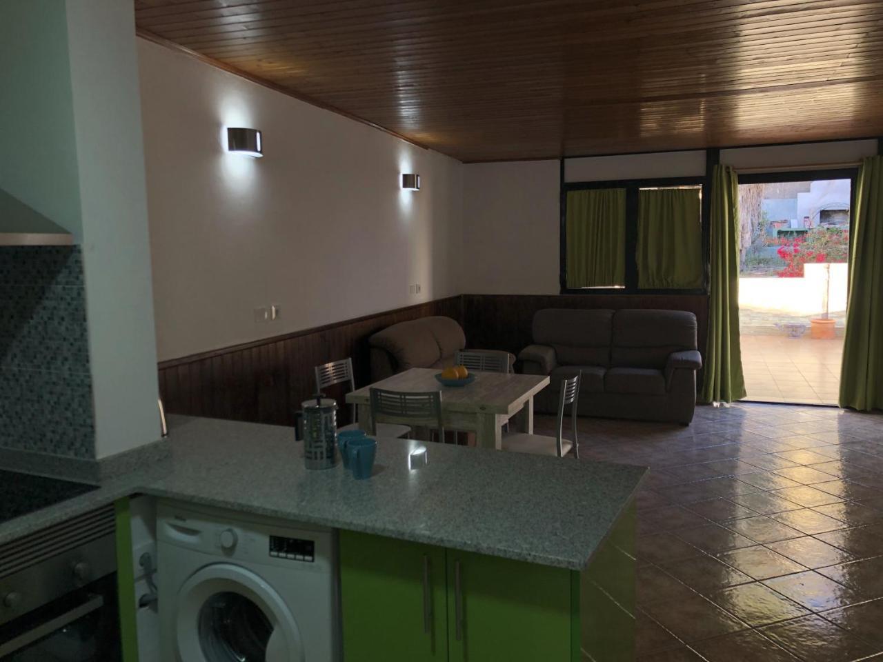 Apartamentos Acoran Mogán Extérieur photo